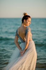 Свадебное платье серого цвета от Anna Skoblikova