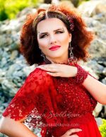 Роскошное красное платье от Anna Skoblikova