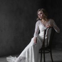 Роскошное свадебное платье со шлейфом от Anna Skoblikova