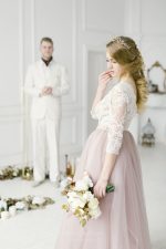 Свадебное платье с юбкой и кружевным лифом от Anna Skoblikova