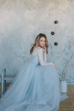 Cеро-голубое свадебное платье от Anna Skoblikova